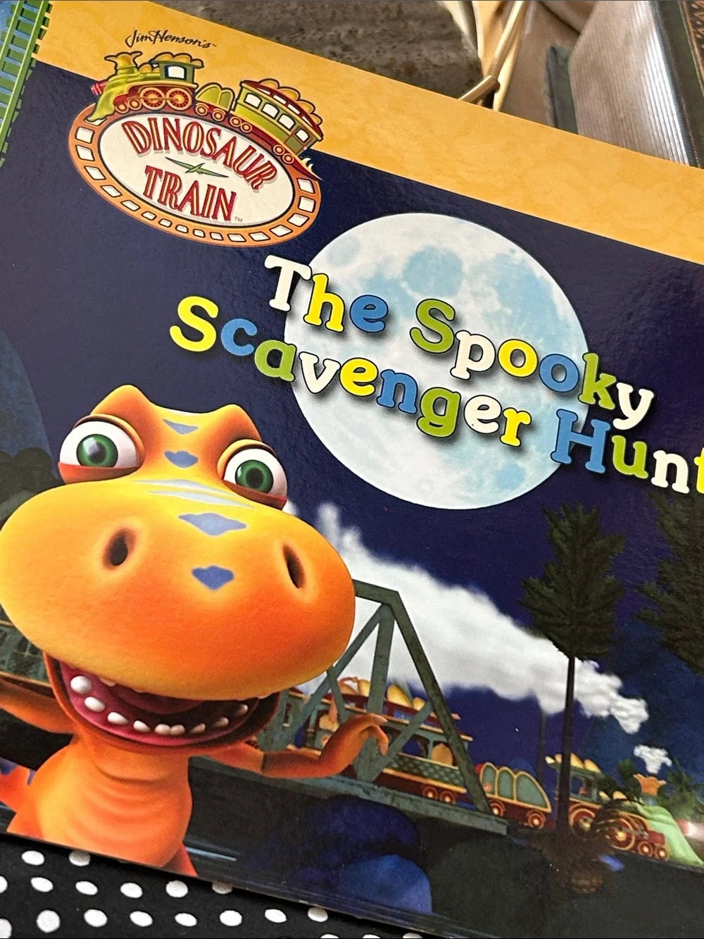 PBS Kids Dinosaur Train The Spooky Scavenger Hunt Halloween Holiday Book
